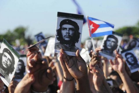 Куба почтила память Че Гевары в 50-ю годовщину его гибели