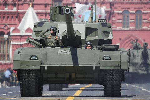 Медведев заявил, что за 2023 год в России произведут 1,5 тысячи современных танков