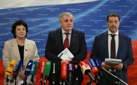 Брифинг КПРФ в Госдуме. Выступления Н.В. Коломейцева, А.Е. Глазковой и А.А. Ющенко (19.11.2025)