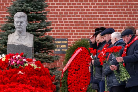 XIX съезд КПРФ признал «ошибочным и политически предвзятым» доклад Хрущева о культе личности Иосифа Сталина в 1956 году
