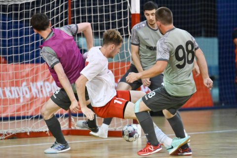 Геннадий Зюганов принял участие в открытии 10-го Всероссийского турнира по мини-футболу «Таланты России» на призы Спортклуба КПРФ