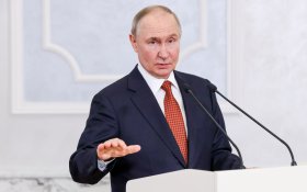 «Они всё время нас хоронят. Сами скоро сдохнут». Путин: Планируем сокращать военные расходы