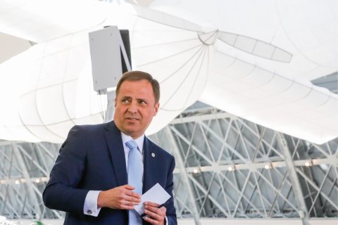 Глава Роскосмоса Комаров заработал в 2017 году более 108 миллионов рублей