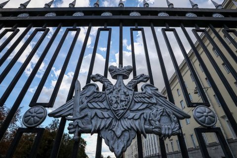 В Минобороны призвали российские СМИ стать «штыками» и союзниками армии 