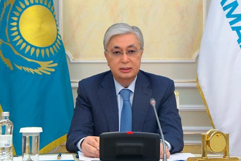 Президент призвал избавиться от «фаворитизма и олигархии»…  в Казахстане