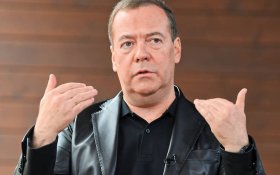 Медведев: Если по Крыму будут нанесены удары, то от «ударов возмездия» запылает вся Украина