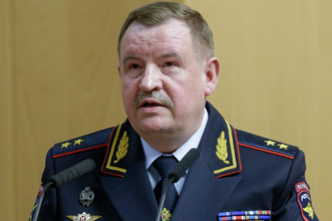 Следственный комитет обвинил бывшего главу МВД Санкт-Петербурга в создании ОПГ