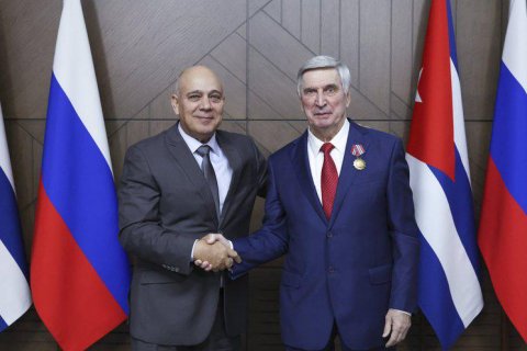 Иван Мельников на церемонии вручения  кубинского Ордена Солидарности:  «Слово «солидарность» со мной с самого детства»