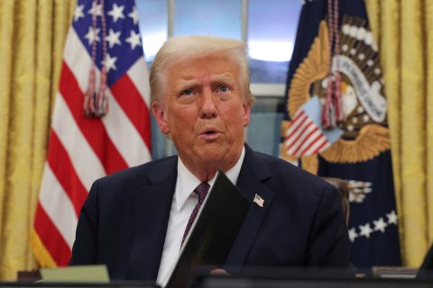 Трамп «не поверил», что ранее назвал Зеленского диктатором